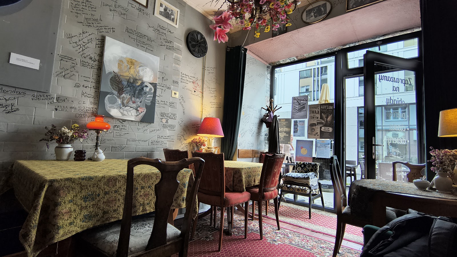 Cafe Klaps interior